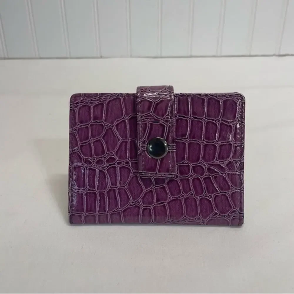 Vegan Leather Faux Animal Print Business Card Photo Holder 10 slot Croc